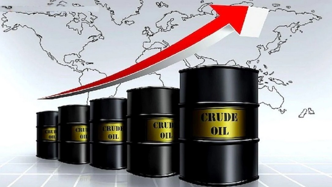 বিশ্ববাজারে জ্বালানি তেলের দামে ঊর্ধ্বগতি